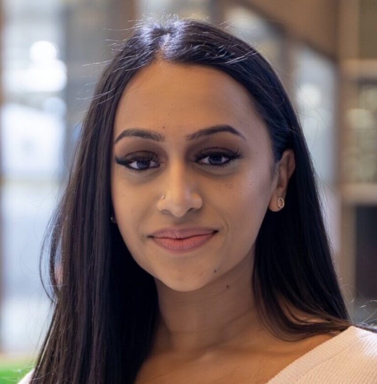 Portrait headshot of Pira Karunakaran​